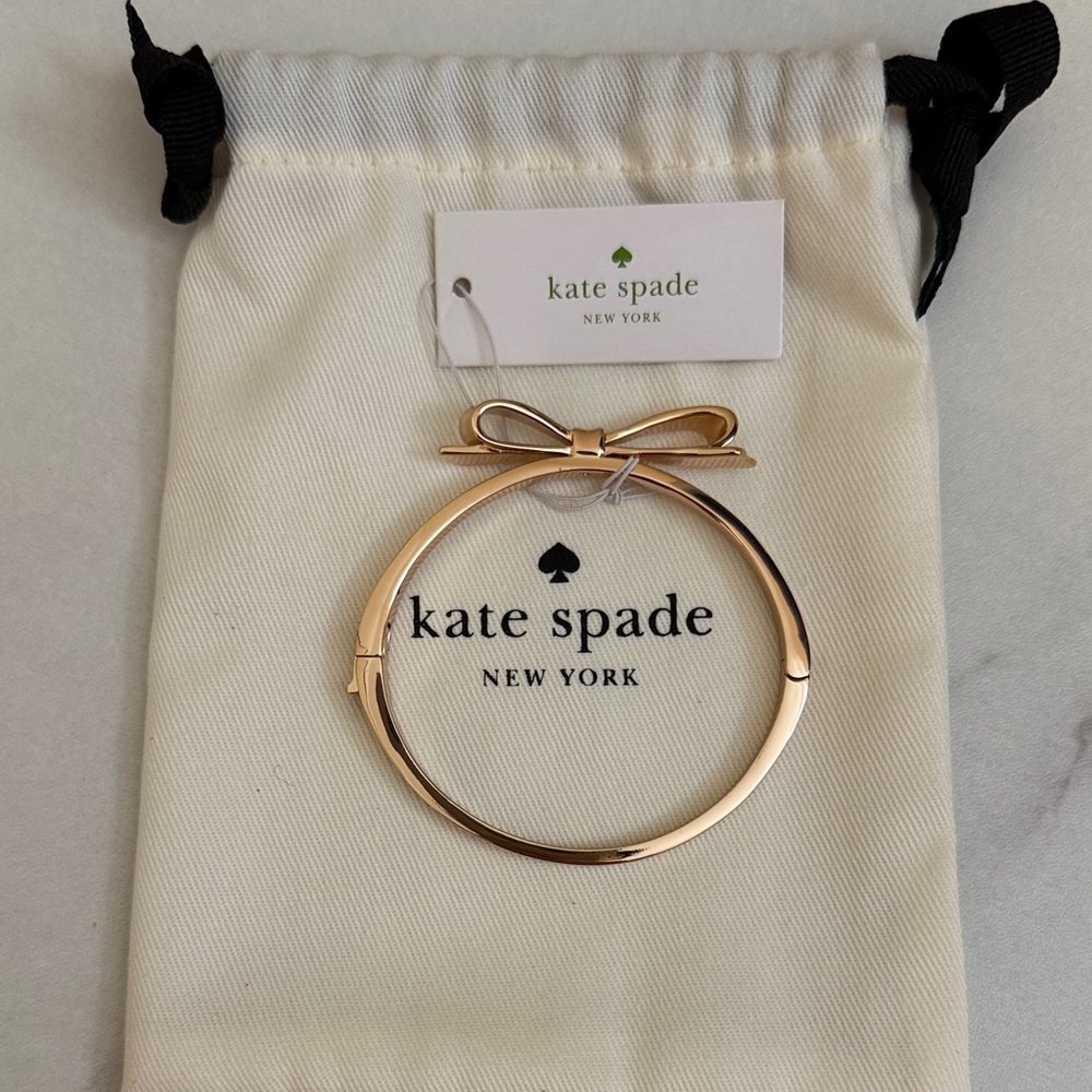 (Brand New)Kate Spade Rose Gold Bow Bangle